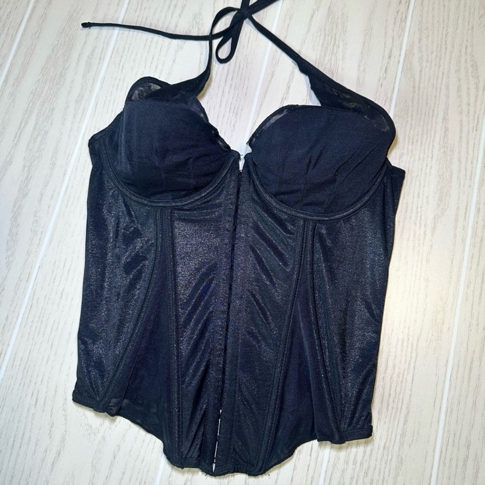 ISO  2005 Classic Black Victoria's Secret Corset
Halter Tie